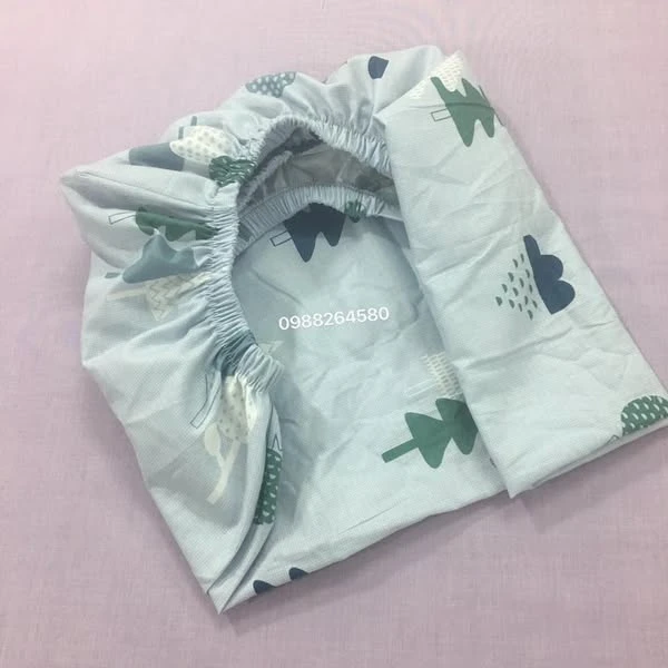 Bộ sản phẩm Đệm-Ga-Quây cũi cho bé mẫu Rừng cây rất xinh yêu,