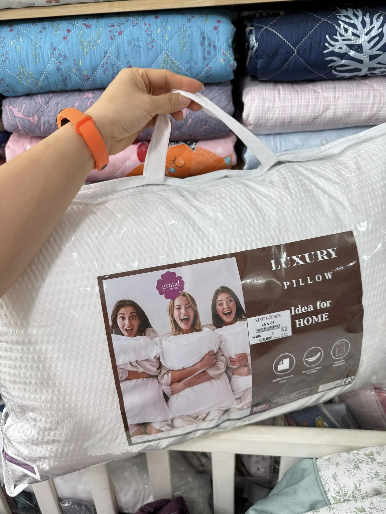 Ruột gối bông lông vũ nhân tạo Waffle