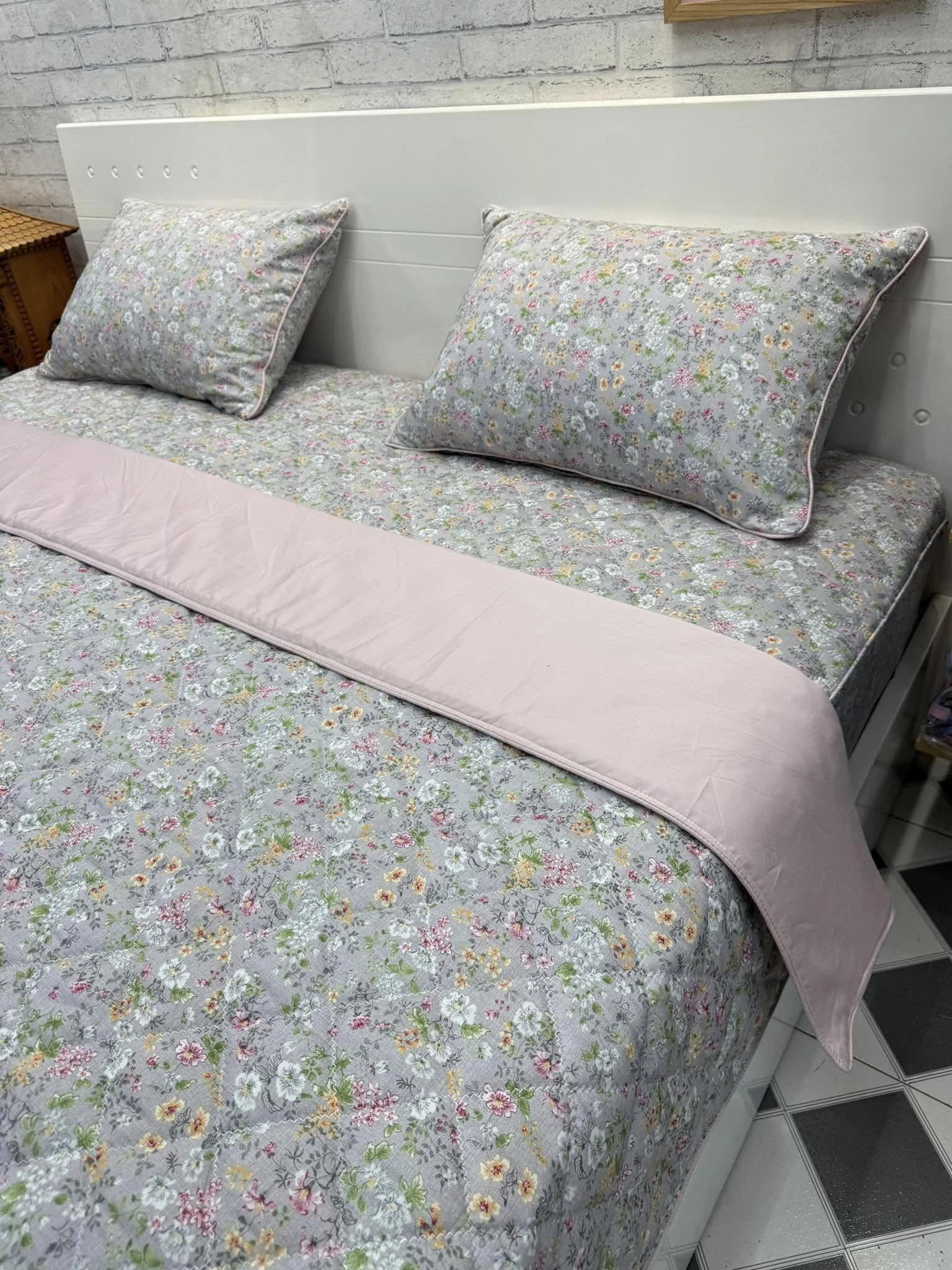 Bộ chăn ga gối trần bông mẫu hoa ghi xinh Modal bột gỗ sồi Hàn Quốc