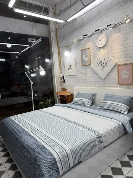 Set mẫu kẻ sọc xanh sang chảnh.