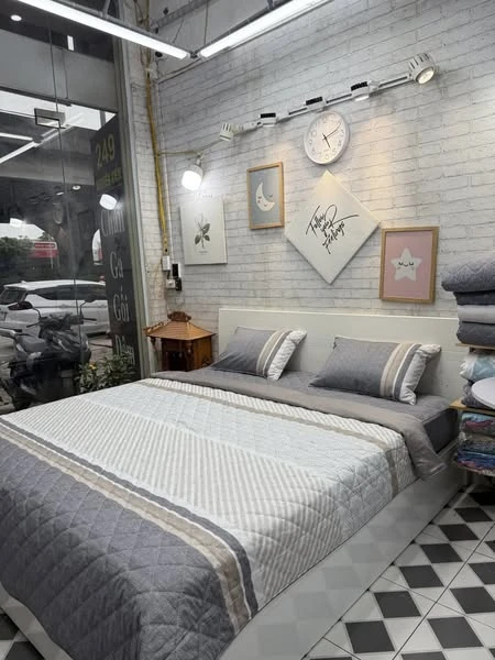 Bộ chăn ga gối  kẻ nâu ghi xjnh cotton Hàn Quốc