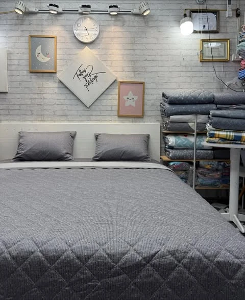 Bộ chăn ga gối chấm ghi xám cotton Hàn Quốc