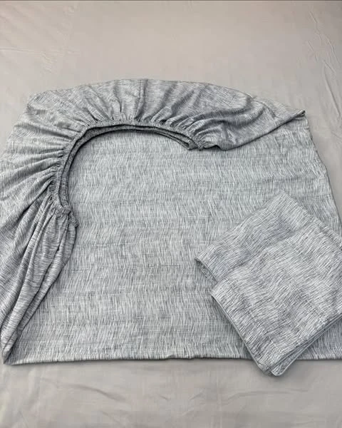 Ga chun không trần bông lụa Modal Vân ghi sáng xjnh lắm ạ.