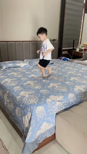 Sự hài lòng khách hàng là động lục của Bobyyeuthuong