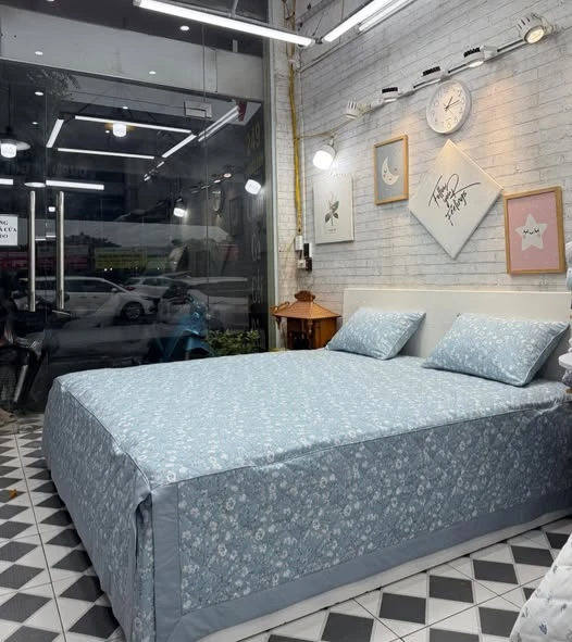 Bộ chăn ga gối Lụa Modal Hàn Quốc Set ga phủ hoa xanh như mẫu xjnh lắm ạ,