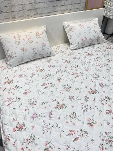 Set mẫu hoa hồng nền kem sang sinkj mịn