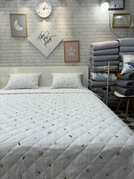 Bộ chăn ga gối Lụa Modal Hàn Quốc hoa nền trắng tinh khôi