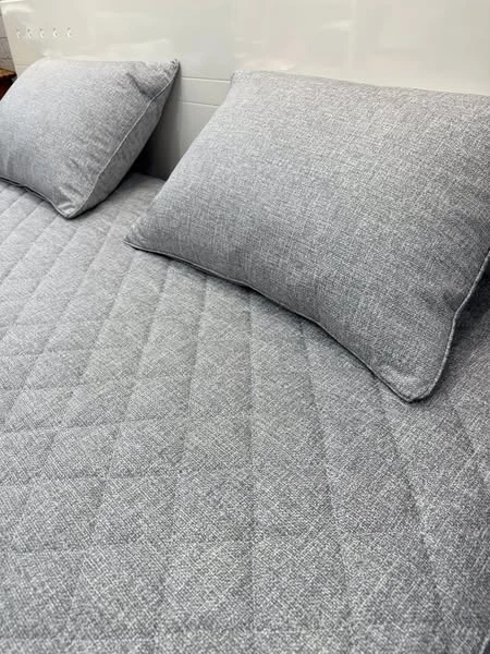 Sale 1 ga chun chần bông lụa modal sz 180cm x 200cm + 2 Vỏ gối 45*65cm  Họa tiết Vân ghi xjnh lắm ạ