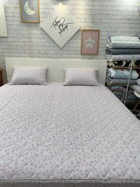 Bộ chăn ga gối Lụa Modal Hàn Quốc hoa nhí nền hồng siêu xinh