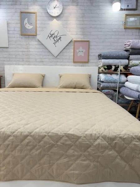 Bộ chăn ga gối cotton Hàn Quốc màu vàng cát sang và trầm, đẹp nha mọi người ơi.
