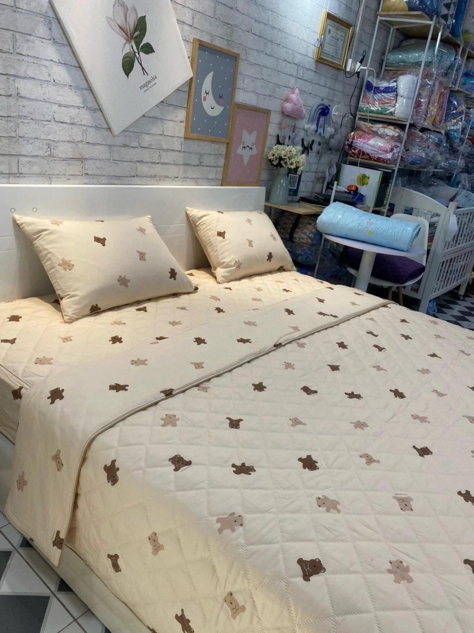 Bộ chăn ga gối phủ Lụa Modal Hàn Quốc gấu xinh