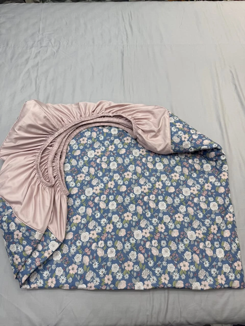 1 ga chun chần bông sz 150cm x 200cm.ko vỏ gối