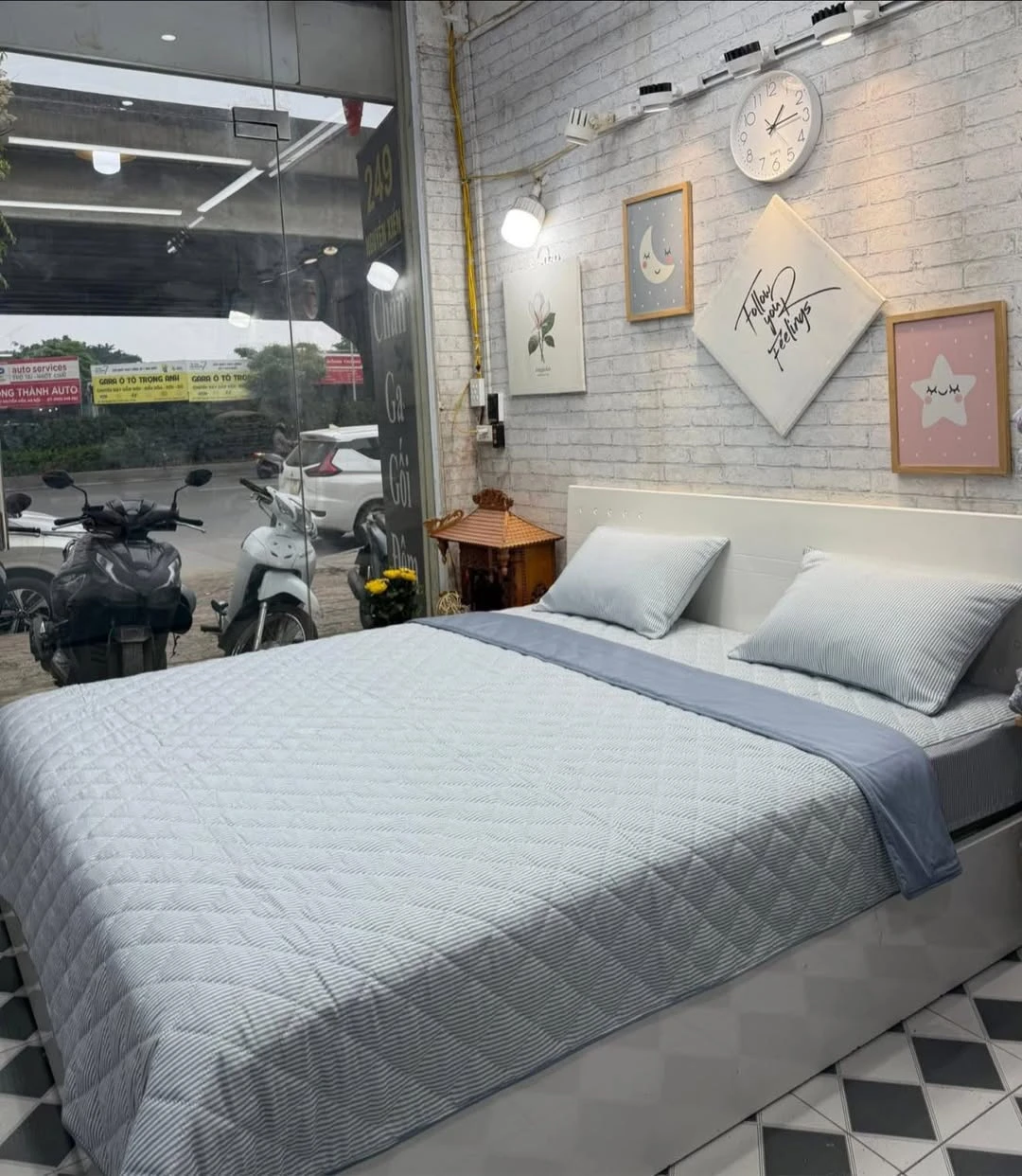 Bộ chăn ga gối Lụa Modal Hàn Quốc kẻ ghi trắng phối