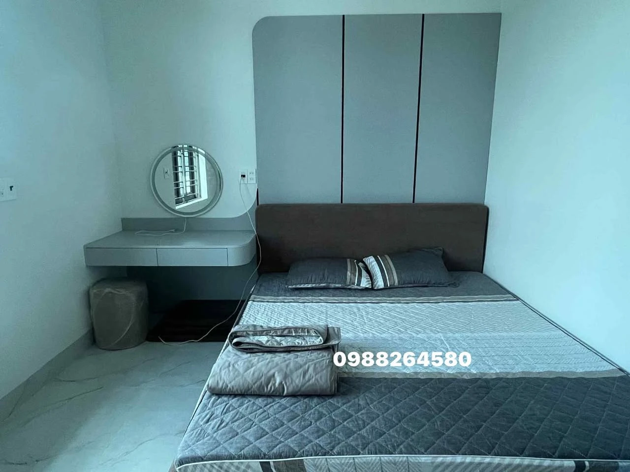 Feedback xịn sò ngày mùng 2, khách vào Tân Gia đó ạ.  Shop cảm ơn Em.