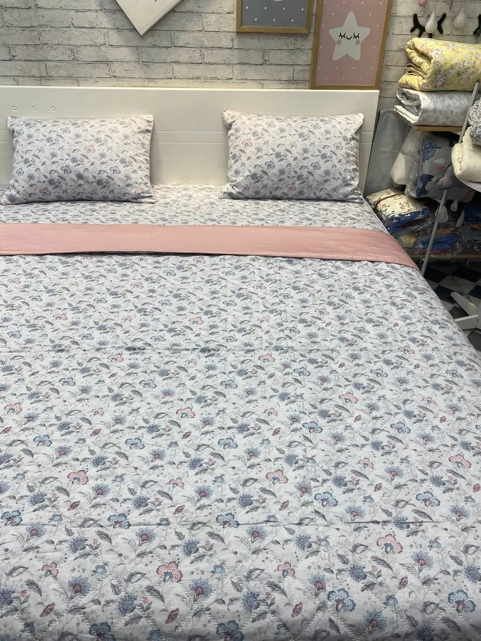 Bộ chăn ga gối Lụa Modal Hàn Quốc hoa phối hồng xinh