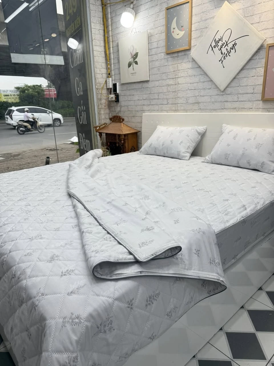 Bộ chăn ga gối Lụa Modal Hàn Quốc hoa lá ghi