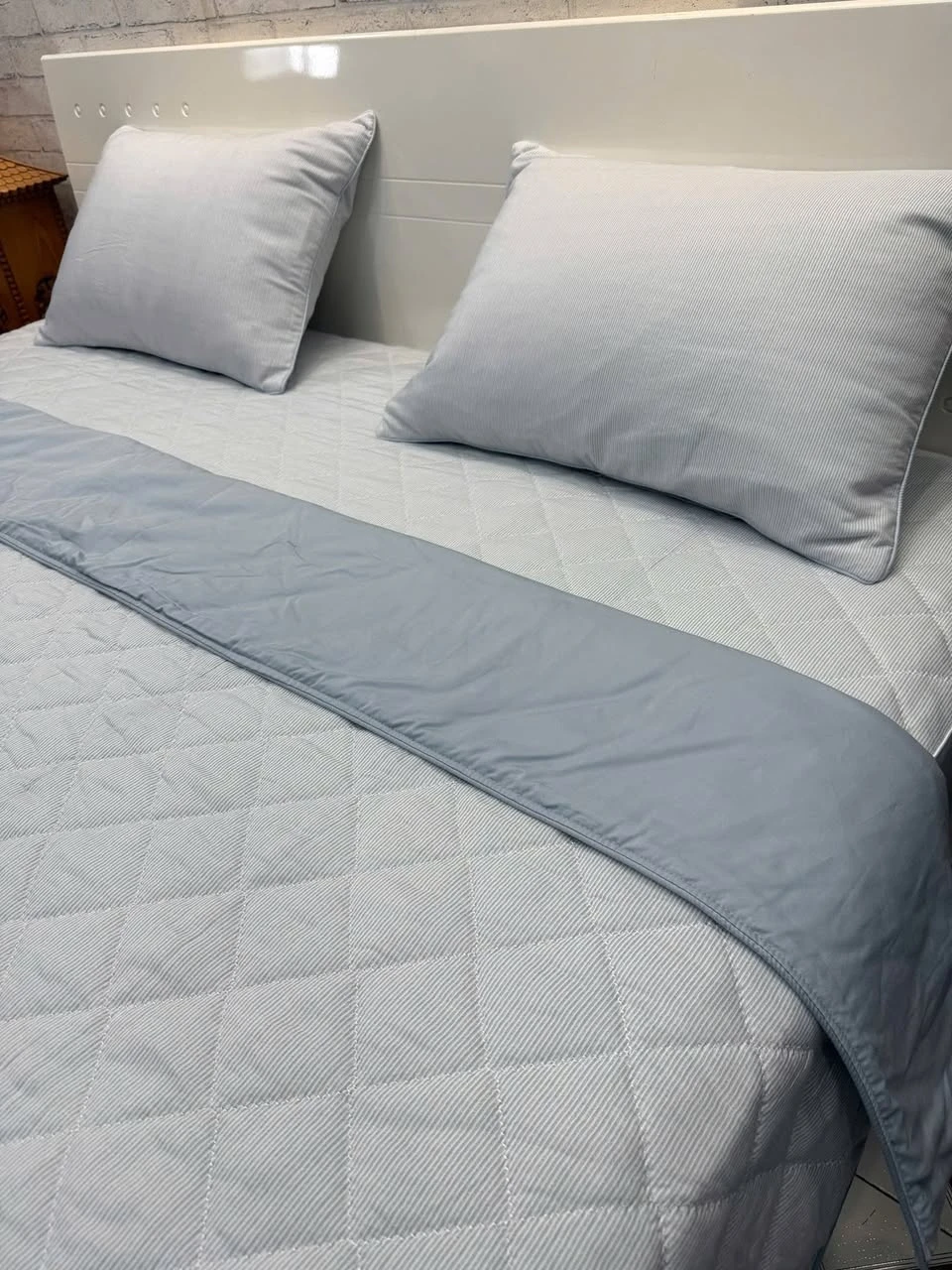 Bộ chăn ga gối Lụa Modal Hàn Quốc kẻ tăm phối xanh đá