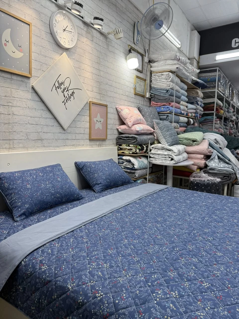 Bộ chăn ga gối Lụa Modal Hàn Quốc hoa xanh biếc