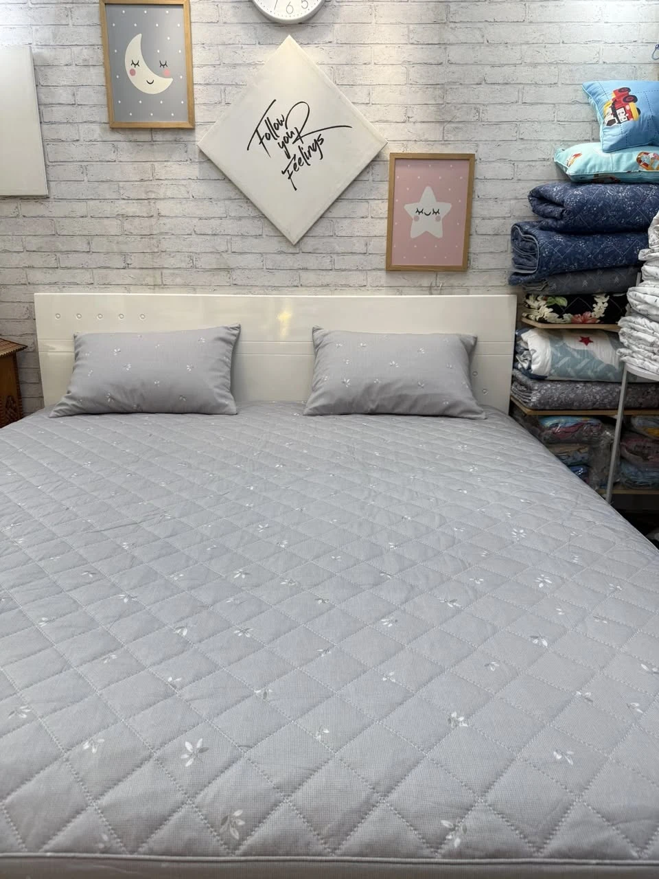 Bộ chăn ga gối Lụa Modal Hàn Quốc : lá nhí ghi xjnh lắm ạ.