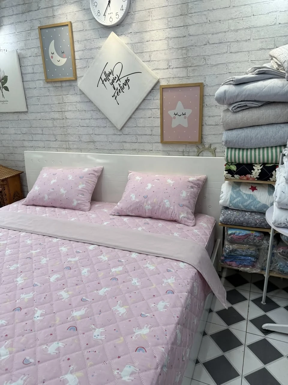 Bộ chăn ga gối Lụa Modal Hàn Quốc pony Hồng xjnh lắm.