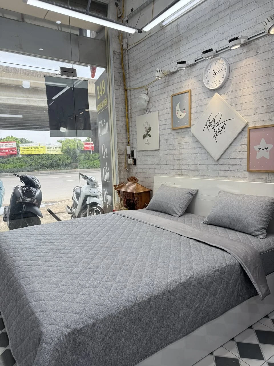 Bộ chăn ga gối Lụa Modal Hàn Quốc vân xám phối ghi