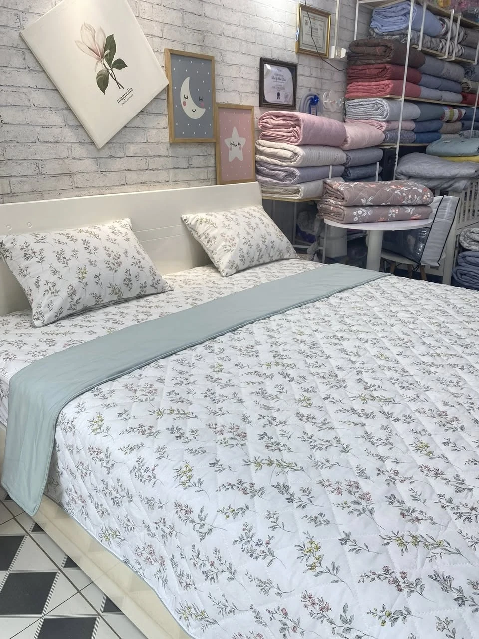 Bộ chăn ga gối Lụa Modal Hàn Quốc hoa lá nền trắng phối xanh