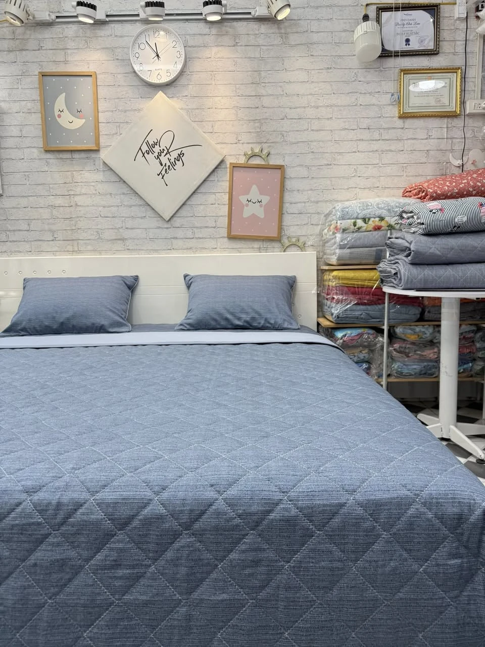 Bộ chăn ga gối Lụa Modal Hàn Quốc kẻ vân xanh xjnh lắm