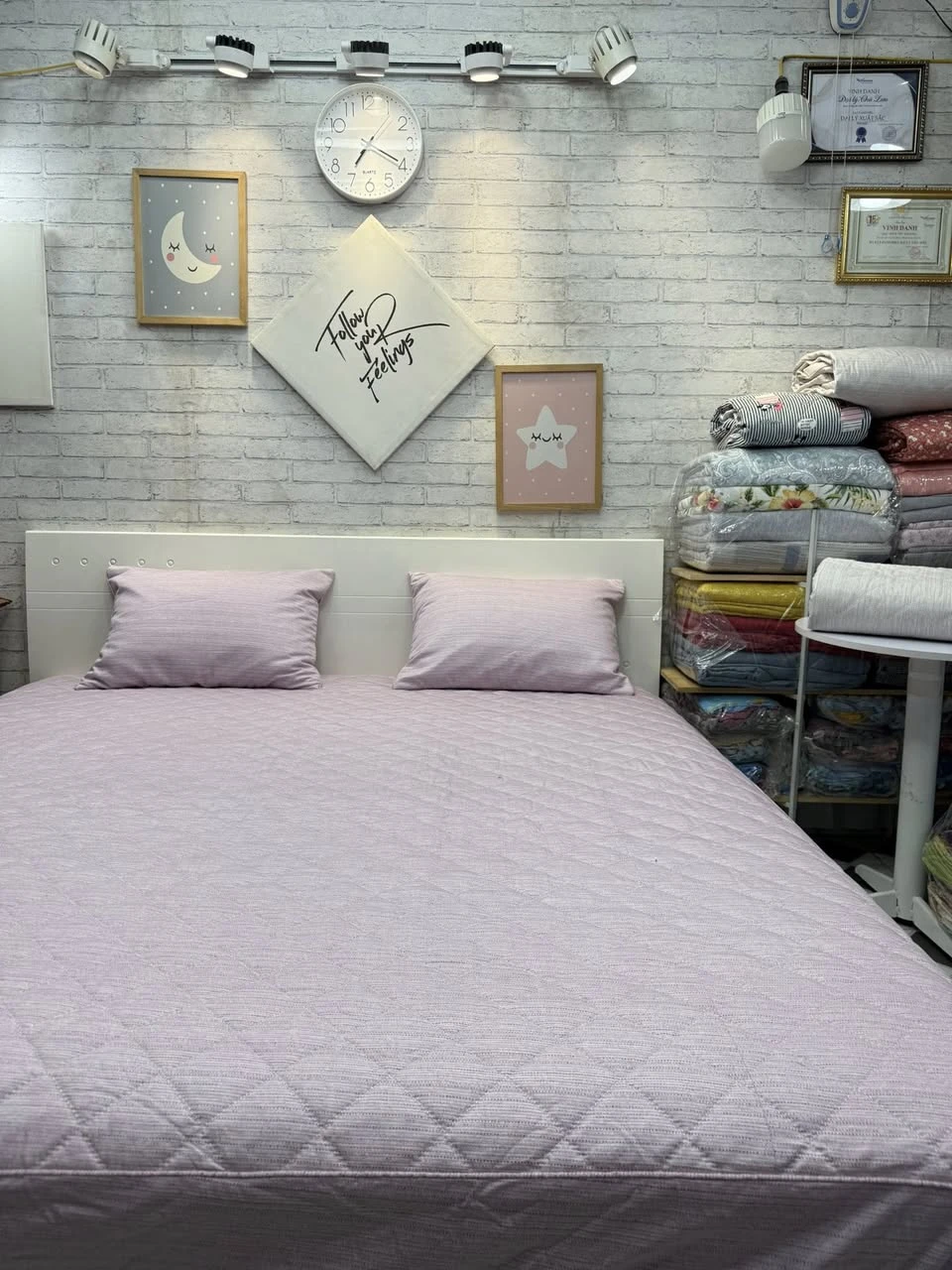 Bộ chăn ga gối Lụa Modal Hàn Quốc xước hồng siêu xinh