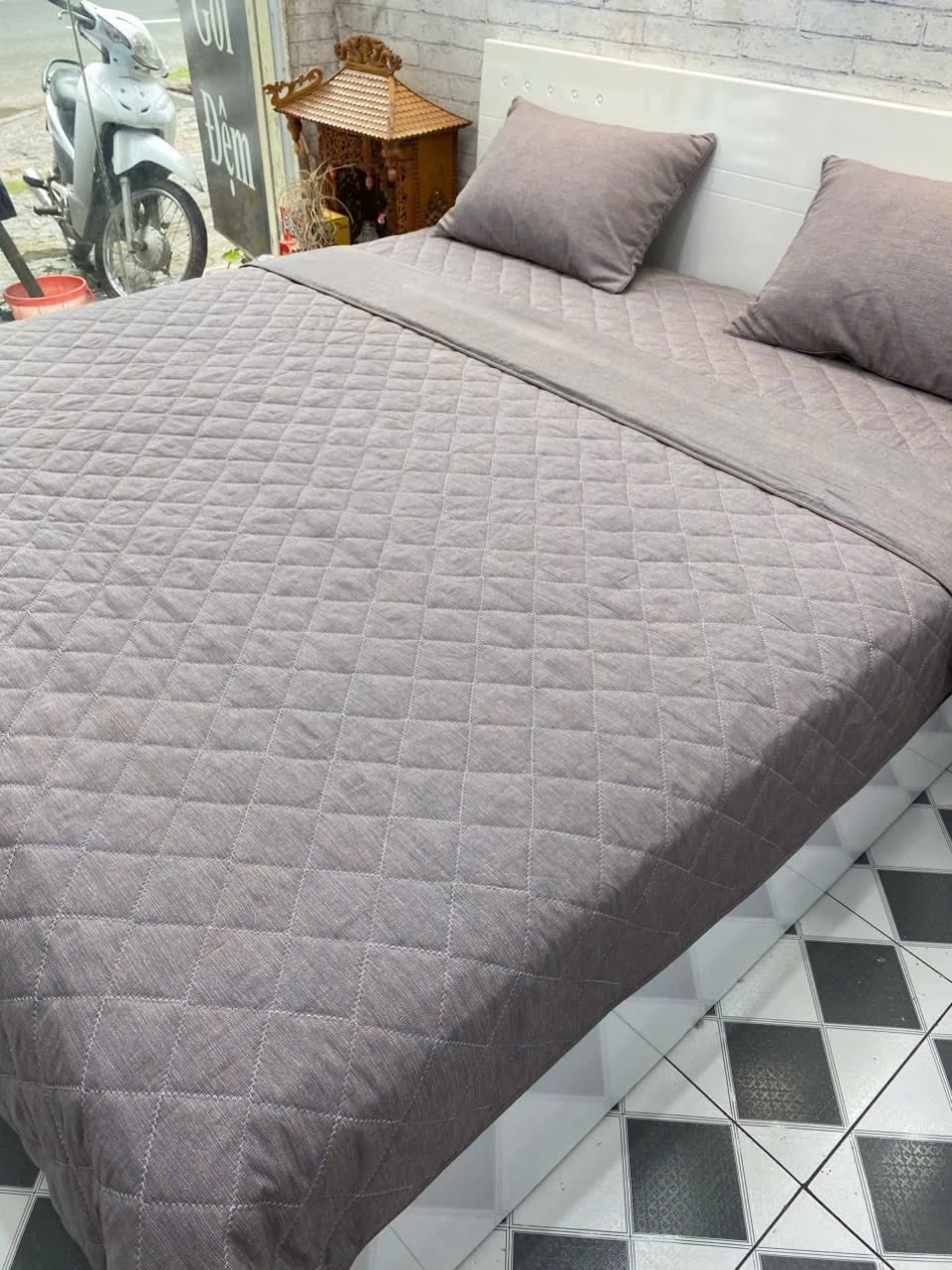 Bộ chăn ga gối Lụa Modal Hàn Quốc Vân nâu sang chảnh