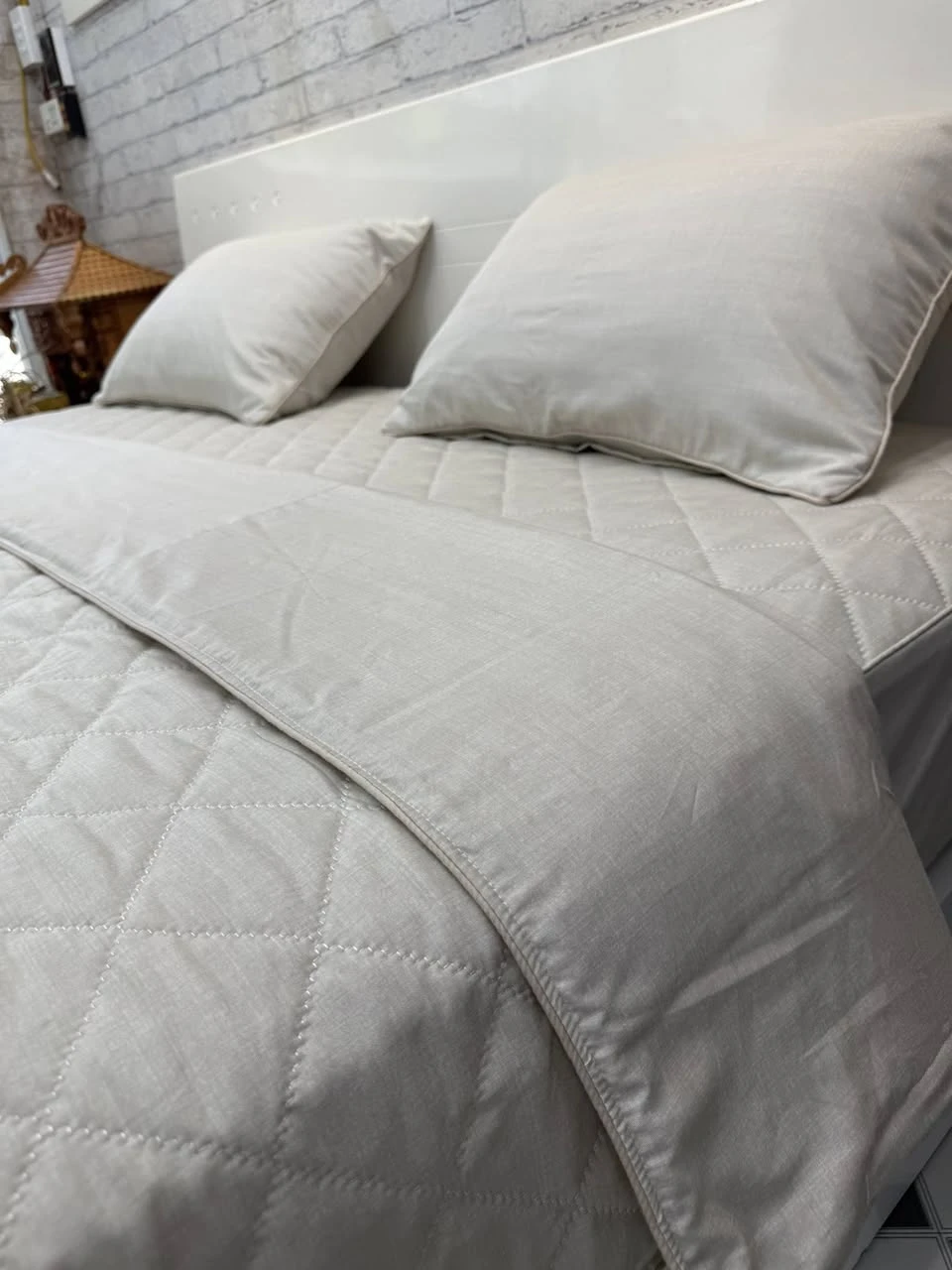 Bộ chăn ga gối Lụa Modal Hàn Quốc Vân màu be xjnh lắm ạ.