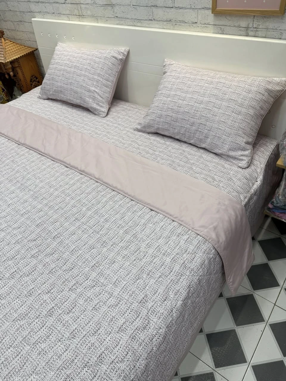 Bộ chăn ga gối phủ Lụa Modal Hàn Quốc Mẫu chăn ga vân tím hồng xjnh xắn.