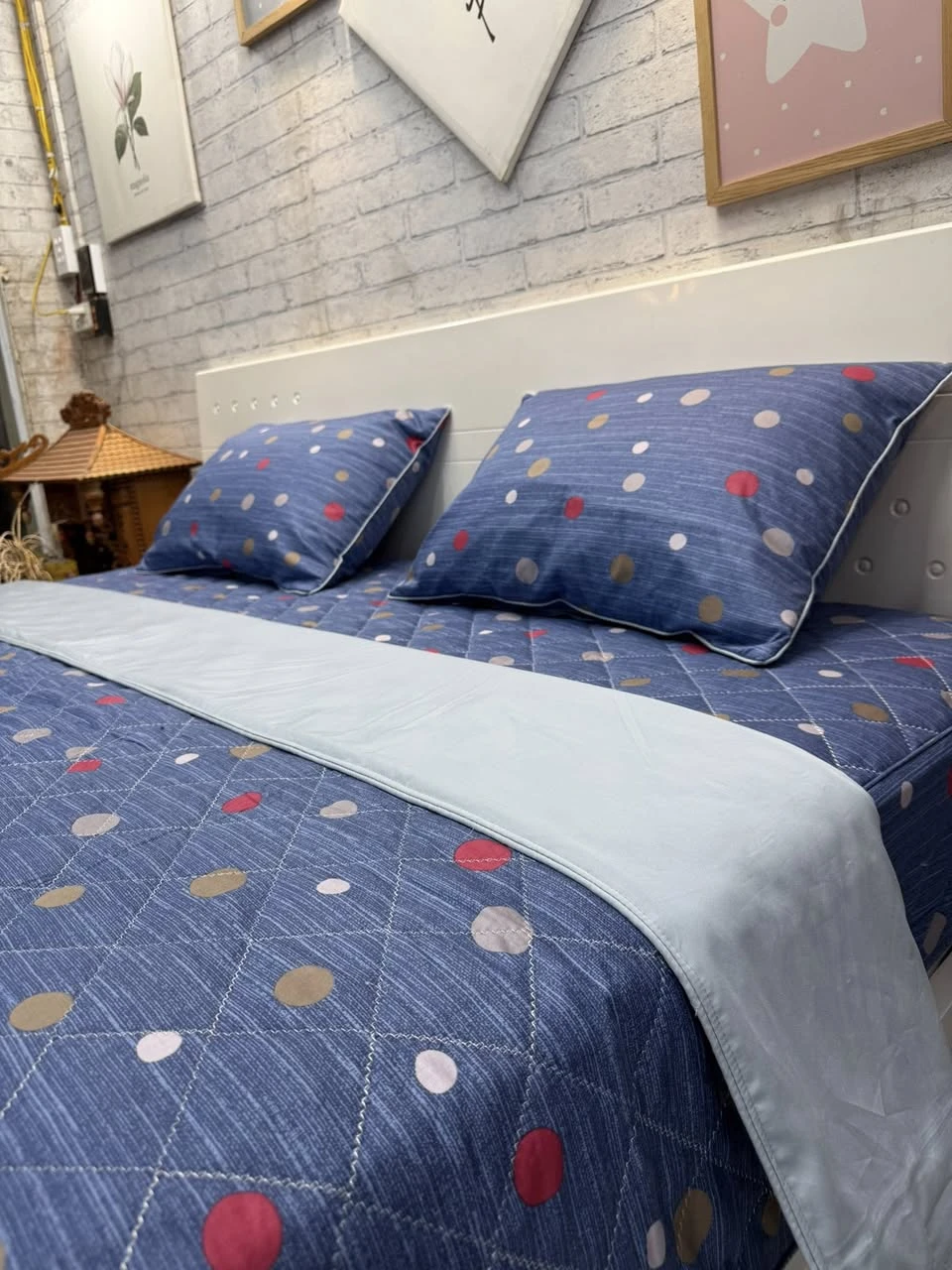 Bộ chăn ga gối cotton Hàn Quốc set chấm bi xanh, cotton Hàn Quốc mềm mịn mát.