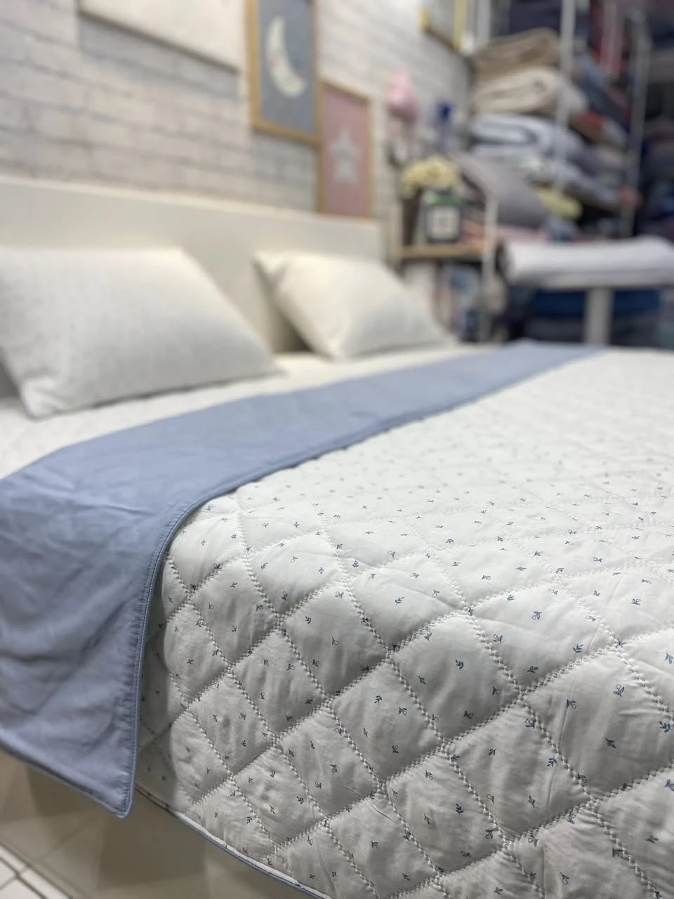 Bộ chăn ga gối Lụa Modal Hàn Quốc lá nhí xjnh xắn lắm ah.+