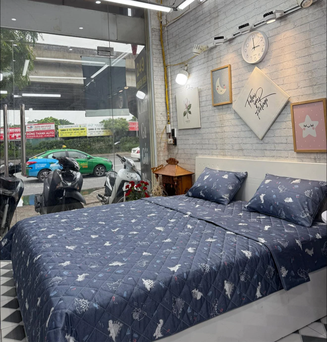 Bộ chăn ga gối cotton Hàn Quốc mẫu khủng long xám xanh xjnh xắn. bé nào cũng mê.