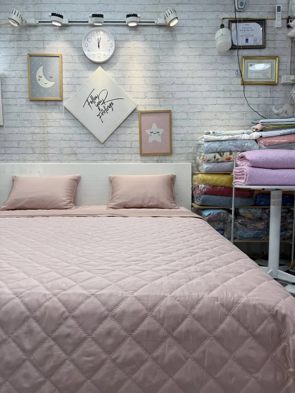 Bộ chăn ga gối Tencel cao cấp set màu trơn kiểu cam dịu nhẹ xjnh xắn.