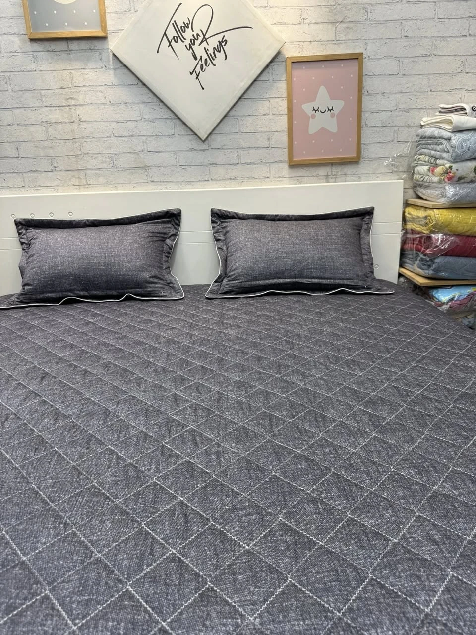 Bộ chăn ga gối Lụa Modal Hàn Quốc vân xám sang lắm ạ.