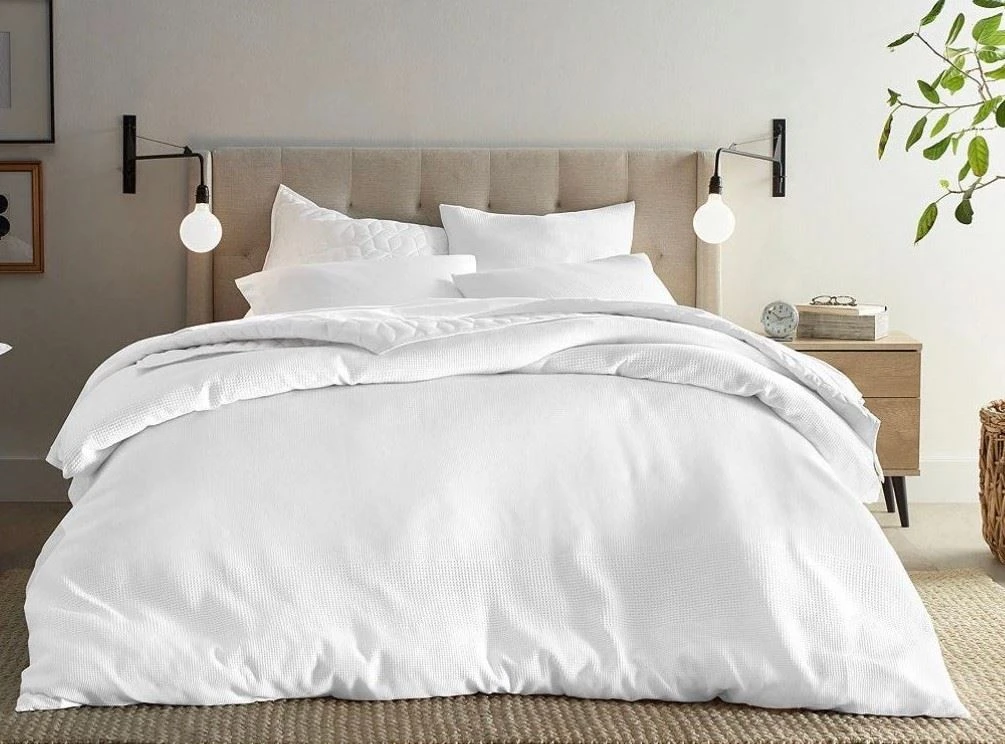 Chăn ga gối khách sạn