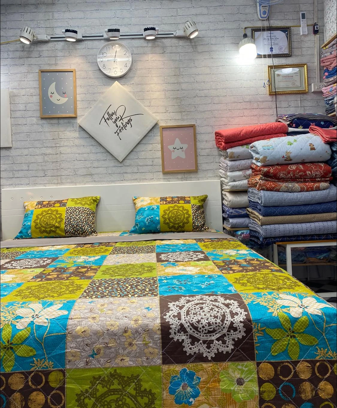 Set chăn ga giả quilt in hoạ tiết sang chảnh, độc lạ